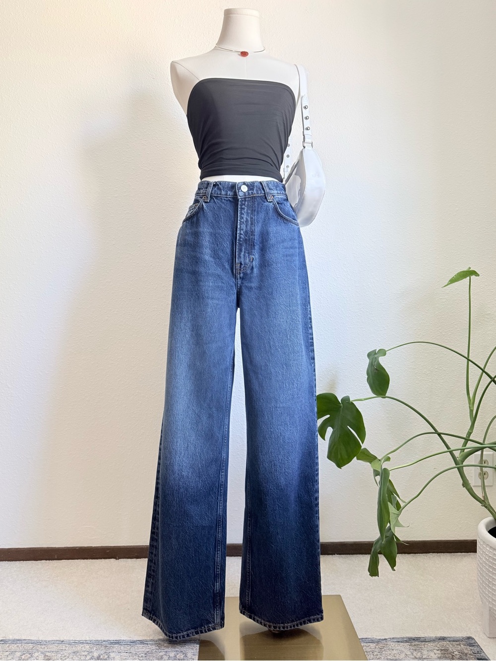Reformation Wes High Rise Wide Leg Jeans - Picture 2 of 9